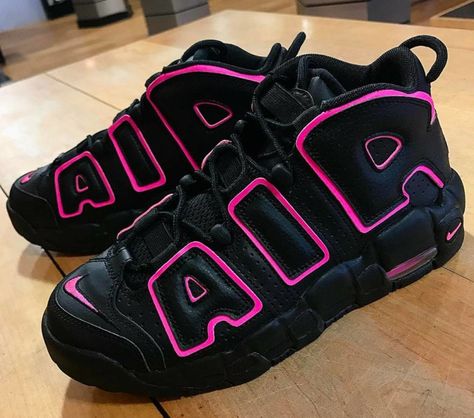 Nike Air Uptempo Shoes, Uptempo Shoes, Mode Harajuku, Nike Uptempo, Nike Air Uptempo, Nike Shoes Women Fashion, Nike Air More Uptempo, Nike Air More, Jordan Shoes Girls