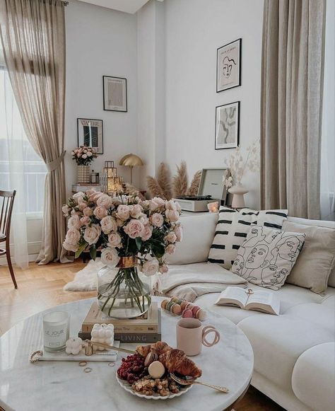 Small French Apartment Decor, French Chateau Interiors Modern Living Rooms, Victorian Living Room Aesthetic, Parisian Living Room Aesthetic, European Eclectic Decor, European Eclectic, Parisian Living Room, Bedroom Guide, Feminine Living Room