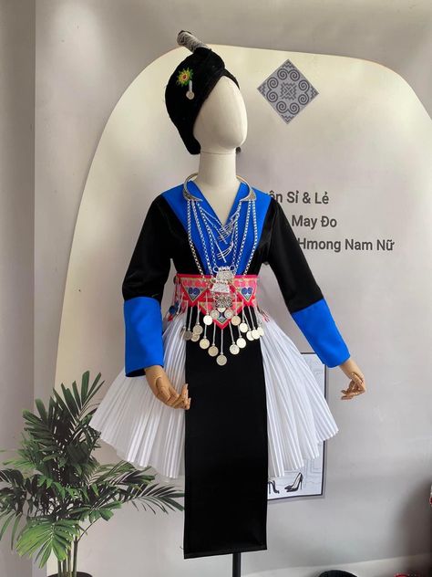 Embrace the beauty of cultural diversity and make a fashion statement with our Hmong Vintage Handmade Dress. Experience the elegance, artistry, and soul of the Hmong people, embodied in this exquisite garment. This whole outfit includes a shirt, skirt, apron and embroidered belt. The hat isn't included in the set.  If you want to buy the hat, please choose both options for the outfit and hat. Please note that due to the handmade nature of these dresses, each piece may have slight variations of p Modern Hmong Clothes, Hmong Traditional Clothing, Hmong Clothes Traditional, Tribe Outfit, Hmong Dress, Hmong Clothing, Outfit Traditional, Hmong Fashion, Skirt Apron