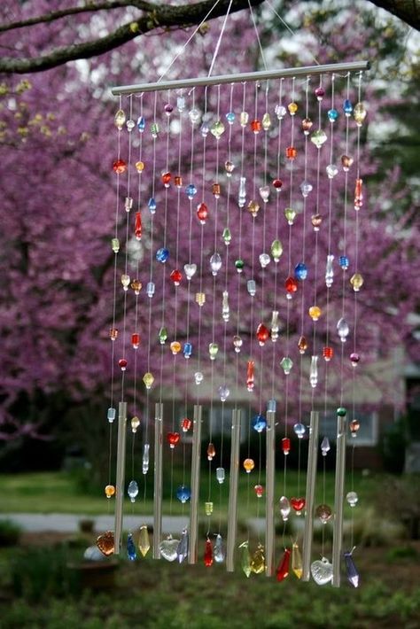 20 Marvelous DIY Wind Chimes | Daily source for inspiration and fresh ideas on Architecture, Art and Design Carillons Diy, Make Wind Chimes, Hantverk Diy, Diy Wind Chimes, Deco Nature, Rain Chain, 15 Diy, Decoration Originale, Diy Garden Projects