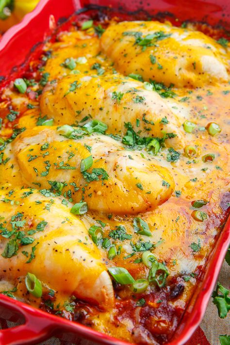 Baked Chicken Santa Fe Chicken Santa Fe, Santa Fe Chicken, Roasted Tomato Salsa, Chicken Enchilada Casserole, Enchilada Casserole, Recetas Keto, Chicken Enchilada, Easy Dishes, Quesadillas