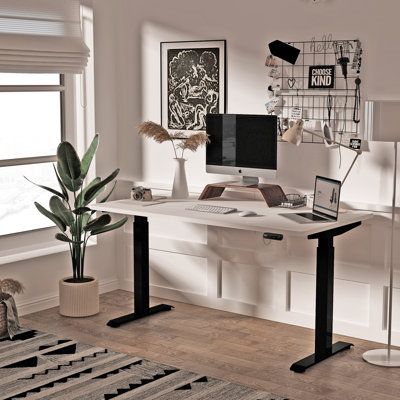 This height-adjustable desk is designed for healthy working: The 60‘’ x 30‘’ height-adjustable standing desk promises you to be healthier and more productive when working from home. This computer workstation offers you a healthy lifestyle to switch position from sitting to standing (height range: 28'' - 47''), eliminates long periods of sitting, and allows you to concentrate better. In addition, this electric standing desk has a wide range of uses such as office, study, reading, gaming, etc. mee Wfh Office, Guest Bedroom Home Office, Office Idea, Standing Desk Office, Desk Wood, Electric Standing Desk, Computer Workstation, Adjustable Height Standing Desk, Stand Up Desk