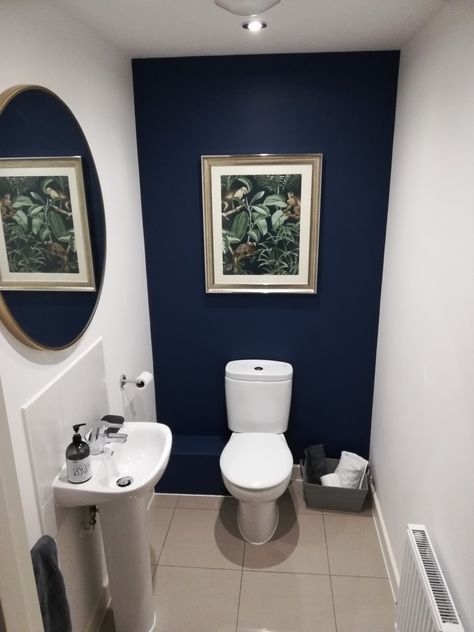 Blue, gold and white cloakroom toilet Cloakroom Toilet Ideas Blue, Navy And White Toilet Room, Navy Small Toilet, Blue And White Toilet Room, Blue And Gold Downstairs Toilet, Dark Blue Cloakroom Toilet, Blue And White Cloakroom Toilet, Blue And White Downstairs Toilet, Navy Blue Cloakroom