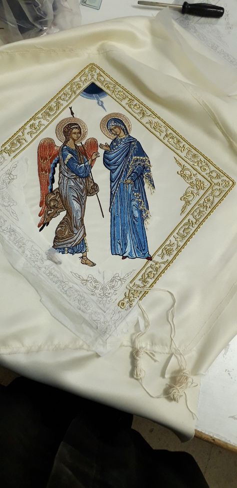 Liturgical Embroidery, Hand Embroidery Patterns, Embroidery Inspiration, Stuff To Do, Embroidery Patterns, Hand Embroidery, Borders, Projects To Try, Embroidery