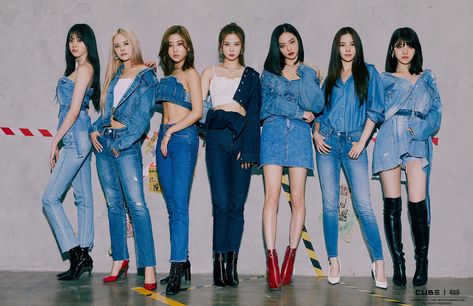 CLC celebrate their 5th anniversary Clc Yujin, J Pop, Cube Entertainment, Extended Play, Stage Outfits, Kpop Girl Groups, Nice Tops, Pop Group, K Pop