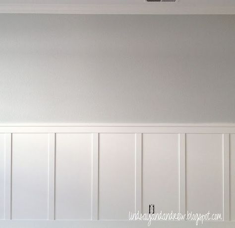 Paint Colors With Chair Rail, Benjamin Moore Moonshine, Wainscoting Styles, Condo Remodel, Kitchen Paint Colors, Chair Rail, Interior Paint Colors, Kitchen Paint, White Paneling