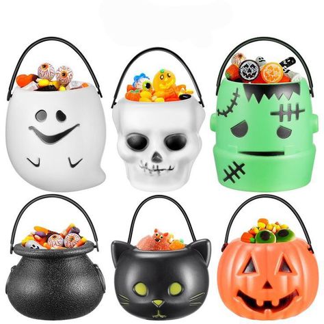 Pumpkin Trick Or Treat Bucket, Pumpkin Holders, Pumpkin Candy Holder, Ghost Treats, Terminal Bus, Candy Buckets, Trick Or Treat Candy, Halloween Goodie Bags, Treat Bucket