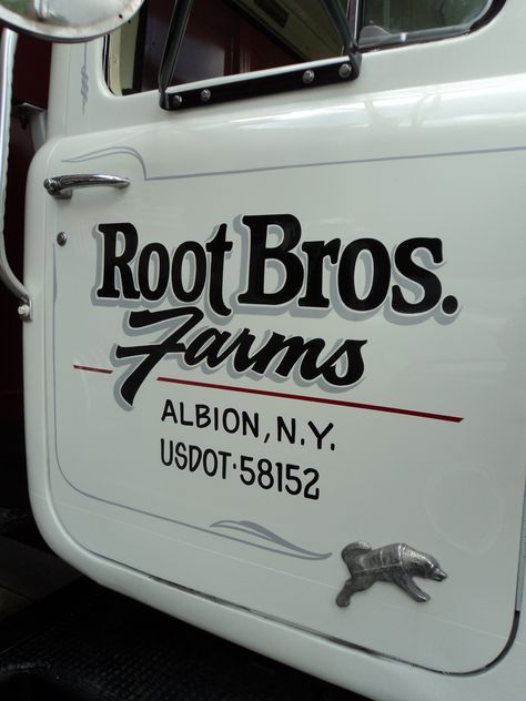 Brockway Truck Photo by Jeremy D George Lettering Design Ideas, Truck Lettering, Sign Painting Lettering, Door Signage, Door Letters, Vehicle Signage, Pinstripe Art, Car Lettering, Shop Truck