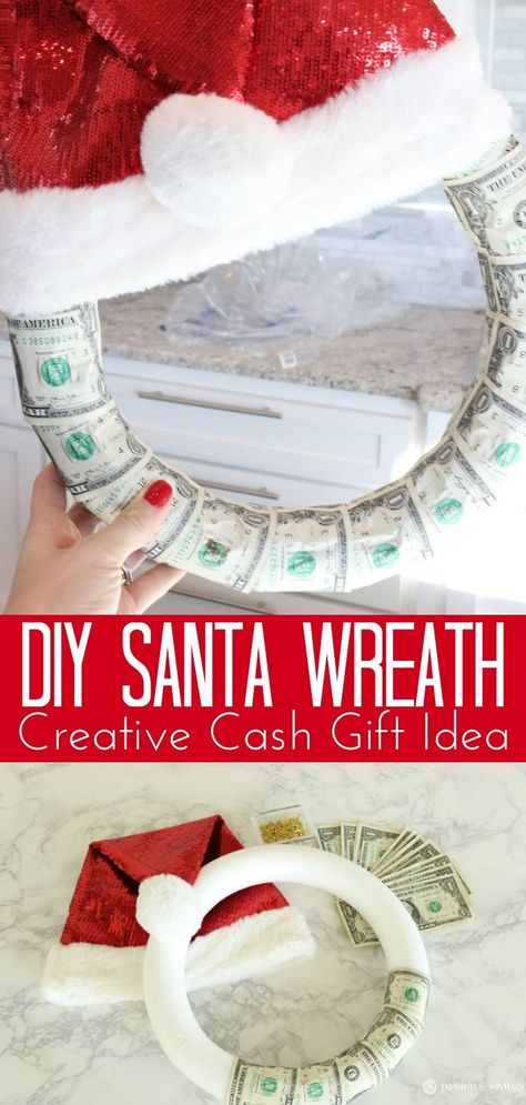 Easy DIY Santa Wreath - Great Idea for Giving Cash as a Gift! Creative Ways To Give Cash, Santa Wreath Diy, Cash As A Gift, Gift Card Presentation, Christmas Easy, Diy Santa, Creative Money Gifts, Santa Wreath, Christmas Money