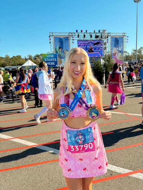 #halfmarathon #halfmarathonaesthetic #disney #rundisney Run Disney, Running, Disney, Pins