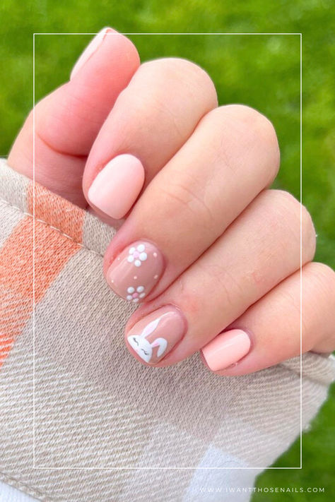 simple easter bunny nails Nail Ideas For March, Nail Designs For March, Acrylic Easter Nails, Easter Nails Design Spring, Easter Nail Ideas, Easter Nails Easy, Pastel Nail Art, Simple Spring Nails, Pastel Nails Designs