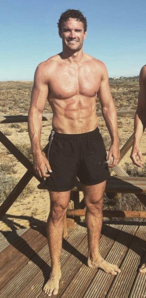 Thom Evans, Rugby Player, Rugby Players, Rugby, Quick Saves, Clothes