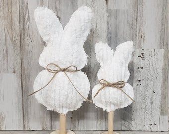 Chenille Bunny Pattern, Easter Crafts Adults, Farmhouse Valentines Decor, Neutral Spring Decor, Easter Crafts To Sell, Neutral Easter Decor, Rustic Spring Decor, Neutral Easter, Easter Mantel