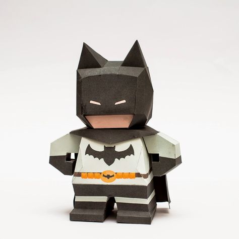 Papercraft Paradise | PaperCrafts | Paper Models | Card Models: Chibi Batman Papercraft Chibi Batman, Batman Printables, Batman Free, Batman Diy, Printable Toys, Batman Birthday Party, Batman Kids, Batman Party, 3d Quilling