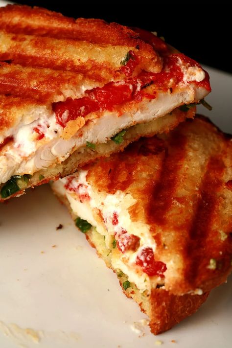 Roasted Red Pepper Goat Cheese, Red Pepper Goat Cheese, Chicken Panini Sandwiches, Roasted Red Pepper Chicken, Chicken Bacon Sandwich, Red Pepper Chicken, Chicken Pesto Sandwich, Panini Recipes Chicken, Panini Recipe