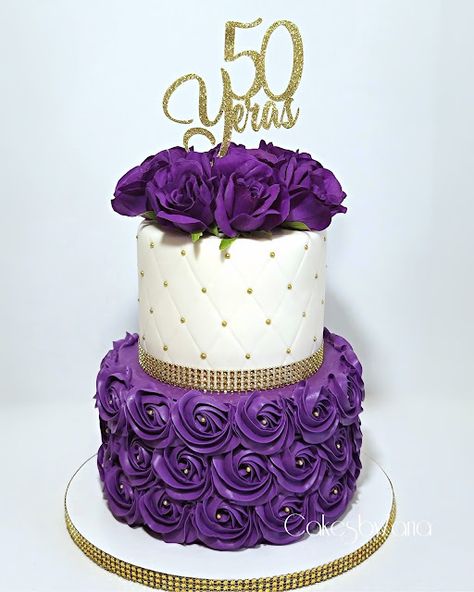 50th Birthday Ideas For Women Purple And Gold, 50th Birthday Cake Purple And Gold, Purple Gold Cake, Purple And Gold Cakes, Purple And Gold Birthday Cake, Purple And Gold Cake, 50th Birthday Cake For Mom, Cakes Without Fondant, Purple Cakes Birthday