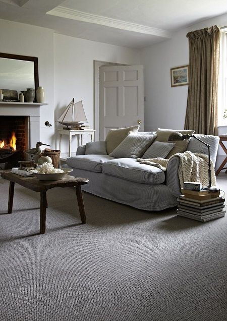 Cool carpet Room Carpet Ideas, Living Room Carpet Ideas, Grey Carpet Living Room, Carpet Diy, Carpet Ideas, Trendy Living Rooms, Grey Carpet, Living Room Flooring, Room Carpet