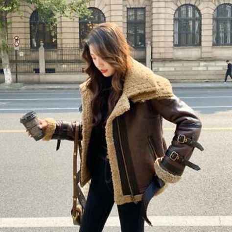 Shearling Leather Jacket, Fur Lined Coat, Shearling Jacket Women, Aviator Jacket, Fur Leather Jacket, Double Collar, Sheepskin Jacket, Aviator Jackets, Shearling Coat