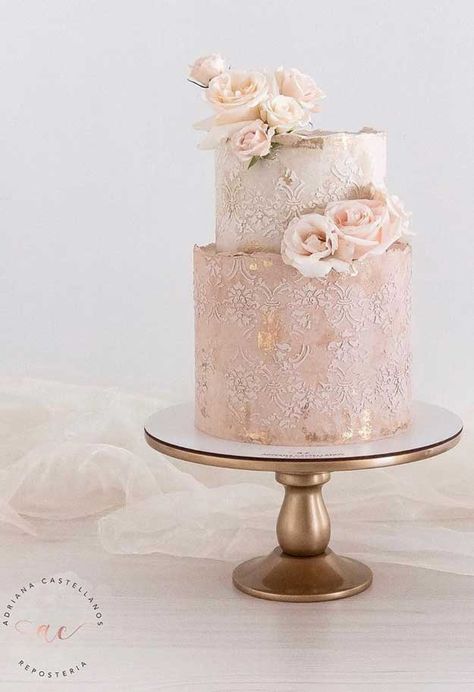 Luxury Cakes Birthday For Women, Gibraltar Wedding, Textured Wedding Cakes, Blush Wedding Cakes, Pink Wedding Cake, Fall Wedding Cakes, Gorgeous Wedding Cake, Engagement Cakes, Cake Trends