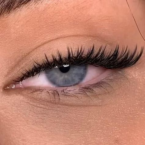 Natural Volume Set Lash Extensions, Eyelash Extension On Hooded Eyes, Outer Corner Lash Extensions, Eyelash Extensions Eyeliner Effect, Soft Fox Eye Lash Extensions, Winged Lash Extensions, B Curl Lash Extensions, Eyeliner Lash Extensions, Eyelash Extensions Fox Eye