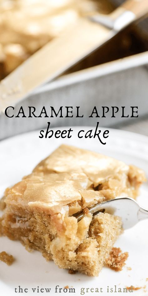 Caramel Apple Sheet Cake, Apple Sheet Cake Recipe, Apple Sheet Cake, Cooked Frosting, Best Apples For Baking, Caramel Apple Cake, Caramel Icing, Apple Dessert, Sheet Cake Recipes