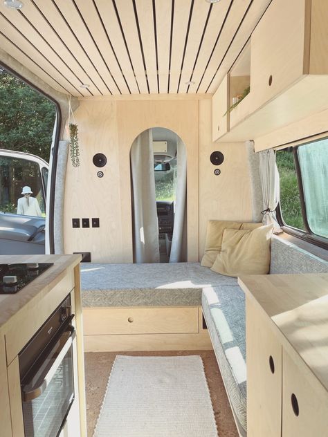 Scandivans Luxury 2021 Crafter Conversion ⋆ Quirky Campers Vw Buzz, Quirky Campers, Camping 101, Kombi Home, Van Conversion Interior, Campervan Life, Build A Camper Van, Build A Camper, Van Life Diy