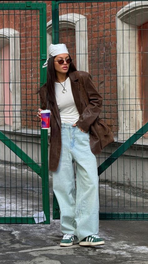 IG @marinafilatova Oversize Outfits, Style Inspo Winter, Urban Boho, 90s Inspired Outfits, Queer Fashion, Hijabi Outfits Casual, Foto Ideas Instagram, Sporty Outfits, Dope Outfits