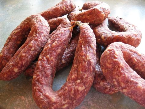 Cured Meat Recipes, German Sausage, Beef Sticks, Cured Meats, German Food, Sausage Recipes, Sausages, Bbq Recipes, Meat Recipes