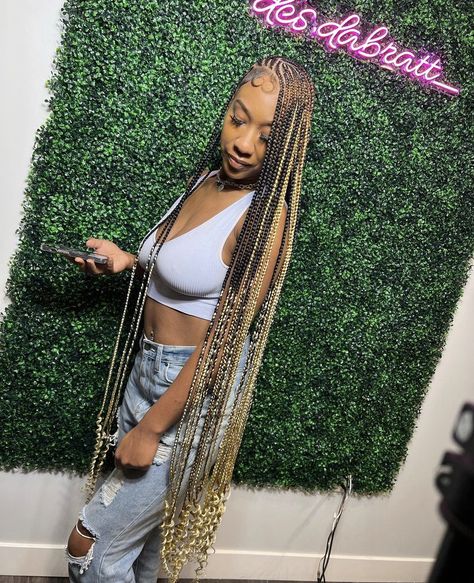 Hello Hair, Lemonade Braids Hairstyles, Lemonade Braids, Braided Hairstyles For Black Women Cornrows, Sleek Ponytail Hairstyles, Breaking Hair, Cute Braided Hairstyles, Hairstyle Inspo, Braided Cornrow Hairstyles