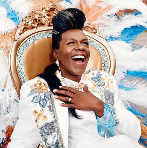 After starting as a back-up dancer for Katey Red, the original “Sissy Bounce” rapper, Freedia knew Bounce was his calling and eventually broke… Big Freedia, The Sun And Her Flowers, Traditional Makeup, Dukes Of Hazard, Pics Of People, Underground Hip Hop, Black Elegance, Kurt Vonnegut, Pride Day