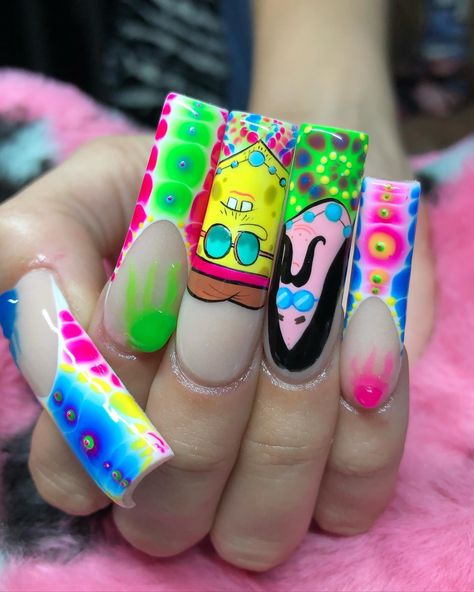 🌈🪼🧽SpongeBob Nails I’ve Painted➡️⁣ Which set is YOUR favorite 1-9 if you HAD to choose! I love painting different episodes😂💖 It’s one of my favorite things to paint! Used all my brand @nailzbydevshop gel polishes and nail art brushes to paint these nails✨💦💞⁣ ⁣ 🙏🏼 Please tag @spongebob can we get his attention?! 🤣Which episode did I miss that I should paint in the future?!🤔🤔 Drop me some ideas!!🤪⁣ ⁣ 🪼 #nailideas #nailinspo #spongebobnails #spongebob #nailart #summernails #gelnails #gelnailart ... Nail Ideas Characters, Spongebob Themed Nails, Sponge Bob Nails, Spongebob Nails Acrylic, Spongebob Nails Designs, Spongebob Short Nails, Spongebob Gel Nails, Spongebob Nail Art, Spongebob Nails