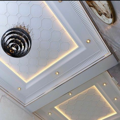 Classical False Ceiling, Strip Lighting Ceiling, Classical Ceiling Design, Ceiling Lights Design, Fiber Optic Ceiling, Floating Ceiling, False Ceiling Ideas, False Ceiling Designs, Ceilings Design