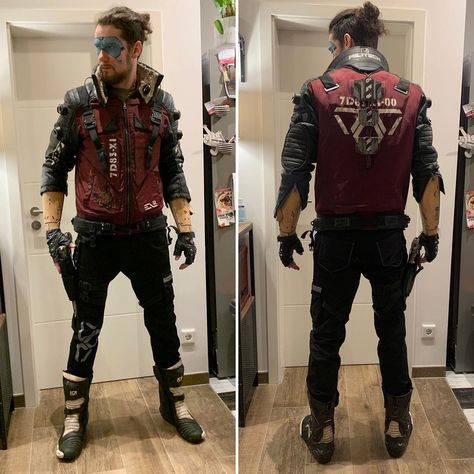 Cyberpunk Cosplay Ideas, Cyberpunk Jacket Men, Cyberpunk Costume Men, Cyberpunk Cosplay Diy, Cyberpunk 2077 Outfits Men, Cyberpunk 2077 Clothes, Mens Cyberpunk Fashion, Cyberpunk 2077 Outfit, Cyberpunk Fits