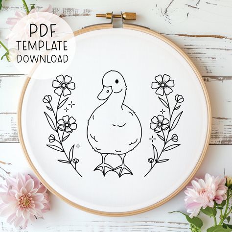 Animal Hand Embroidery Designs, Cute Embroidery Animals, Embroidery Nature Patterns, Hand Embroidery Patterns Free Templates Folk Art, Farm Embroidery Patterns, Cottagecore Embroidery Pattern, Duck Embroidery Design, Duckling Embroidery, Chicken Embroidery Patterns