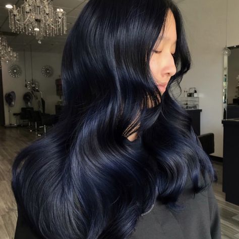 Asian Blue Black Hair, Navy Hair Color Midnight Blue, Black Hair With Blue Tint Dark, Midnight Blue Hair Asian, Blue Babylights Hair, Black Indigo Hair, Moonlight Blue Hair, Blue Tint Black Hair, Blue Midnight Hair