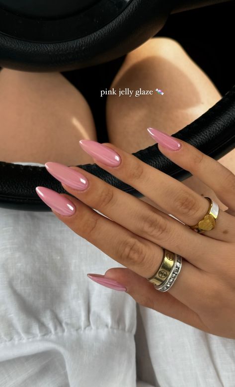 New Nails, Pink Acrylic Nails, Girls Nails, Neutral Nails, Pink Nail, Nails 2024, Nails And Makeup, Fire Nails, Funky Nails