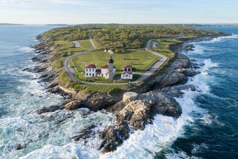 Beavertail State Park | Jamestown, RI | Discover Newport Rhode Island Vacation, Mansion Tour, New England States, Newport Rhode Island, Newport Ri, Fall Travel, Sunset Beach, Rhode Island, Historical Sites