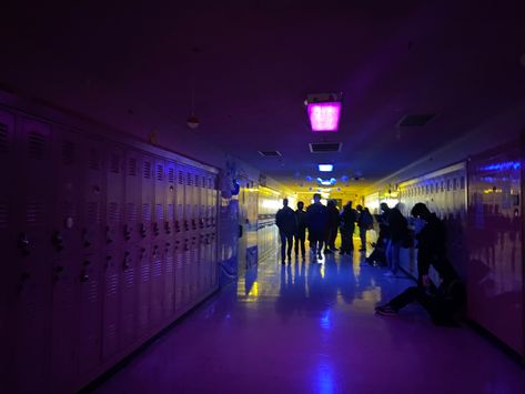 #hallway #aesthetic #night #dark #school High School Hallway Aesthetic, School Dark Aesthetic, Dark Classroom Aesthetic, School Hallway Aesthetic, Scout Aesthetic, School At Night, Hallway Aesthetic, Gangsters Paradise, High Mood