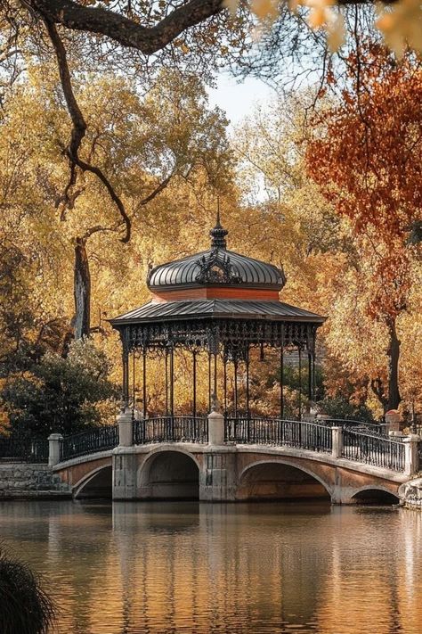 "🌳🇪🇸 Relax in Madrid’s Retiro Park! Wander through beautiful gardens, sail on the lake, and enjoy vibrant cultural events in this central green haven. 🌸🚤 #RetiroPark #Madrid #CityPark" Retiro Park Madrid, Retiro Park, Cultural Events, Green Space, Madrid Spain, Park City, Beautiful Gardens, Photo Ideas, Sailing