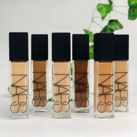 NARS Natural Radiant Longwear Foundation 🌹 Loved my many makeup lovers around the globe the NARS Natural Radiant Longwear Foundation is a foundation done right. This has a medium to full-buildable coverage, ensures 16-hour long wear and delivers a soft luminous, dewy natural looking finish without feeling heavy or cakey giving you flawless base. 🌸👀 🛒Shop Now: https://beautiv.com/product/natural-radiant-longwear-foundation-345049/54 ------- 💬 Inbox Us: m.me/beautivbd ➡️ Follow Us on : @b... Flawless Base, Combination Skin Type, Makeup Lovers, Combination Skin, Skin Elasticity, Smooth Texture, Makeup Lover, Nars, Skin Types