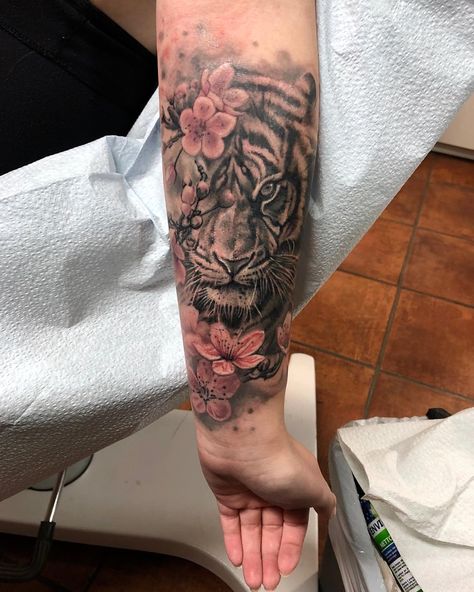 Tiger Forearm Tattoo, Japanese Tiger Tattoo, Inspiring Tattoos, Fireplace Tv Wall Decor, Cherry Tattoos, Inner Forearm Tattoo, Chest Press, Forarm Tattoos, Fireplace Tv Wall