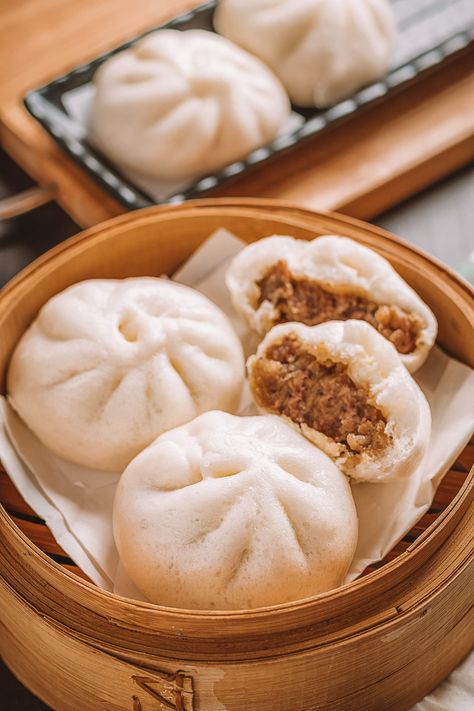 Where To Eat On Richmond’s Famous Dumpling Trail, Vancouver – Canada Baozi Recipe, Steamed Bao Buns, Steamed Pork Buns, Bar Restaurant Design, Chinese Street Food, Dim Sum Recipes, Architecture Restaurant, Ground Pork Recipes, Design Café