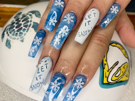 Snow Writing Nails, Writing In The Snow Nails, Let It Snow Nails, Jan Nails, White Gel Polish, Minimal Nail, Snow Nails, Minimal Nails Art, Lilly Flower