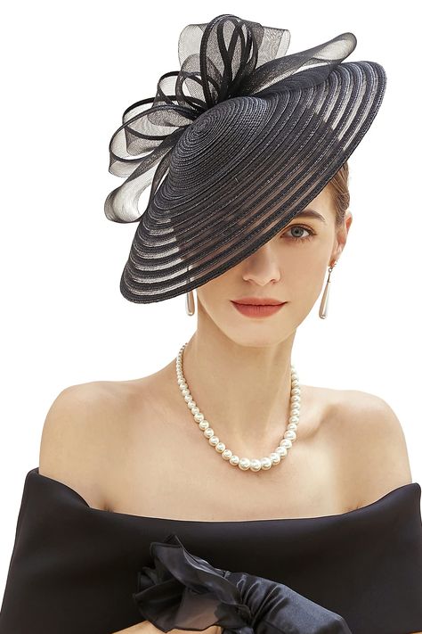 Fascinator Hats Outfit, Butterfly Headpiece, Race Day Hats, Unusual Hats, Classy Hats, Dressy Hats, Derby Outfits, Pretty Hats, Black Fascinator