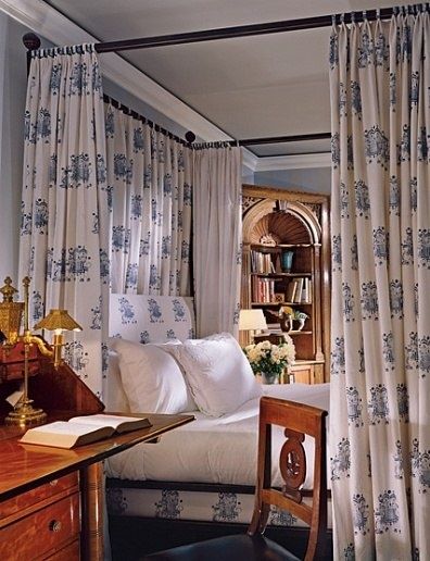 Simple Bed Designs, Decor Videos, Simple Bed, White Sheets, Poster Bed, Four Poster, Traditional Bedroom, New York Apartment, Dreamy Bedrooms