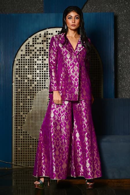 Buy Purple Banarsi Silk Handwoven Floral Lapel Collar Blazer With Sharara For Women by Pinki Sinha Online at Aza Fashions. Silk Jackets For Women, Satin Co Ord Set, Silk Co Ord Set, Banarsi Suit Design, Silk Pantsuit, Dress From Saree, Jacket Sharara, Suits Design Latest, Banarasi Fabric