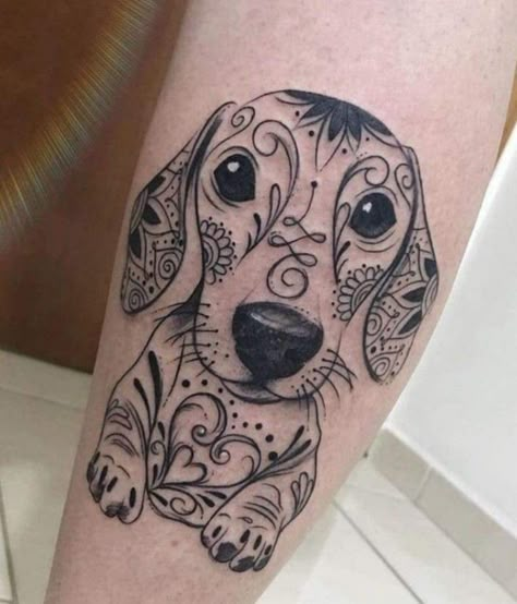 Doxie Tattoo, Tattoo Ideas Female Unique, Daschund Tattoo, Stile Pin Up, Tatoo Dog, Dachshund Tattoo, Dog Memorial Tattoos, Dog Paw Tattoo, Paw Tattoo