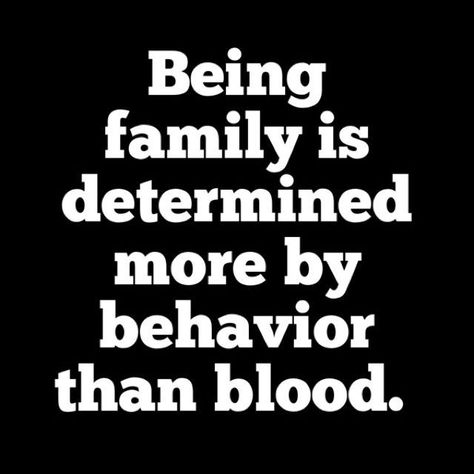 Family Loyalty Quotes, Family Hurts You, Family Quotes Truths, Backstabbing Quotes, Fake Family Quotes, Happy Family Quotes, Toxic Family Quotes, Loyalty Quotes, Family Problems