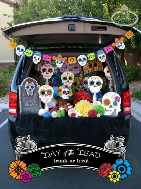 Day of the Dead Trunk-or-Treat Ideas - Lynlees Day Of The Dead Decorations, Halloween Car Decorations, Trunker Treat Ideas, Trunk Or Treat Ideas, Day Of The Dead Party, Treat Ideas, Trunk Or Treat, Sugar Skulls, Diy Halloween Decorations