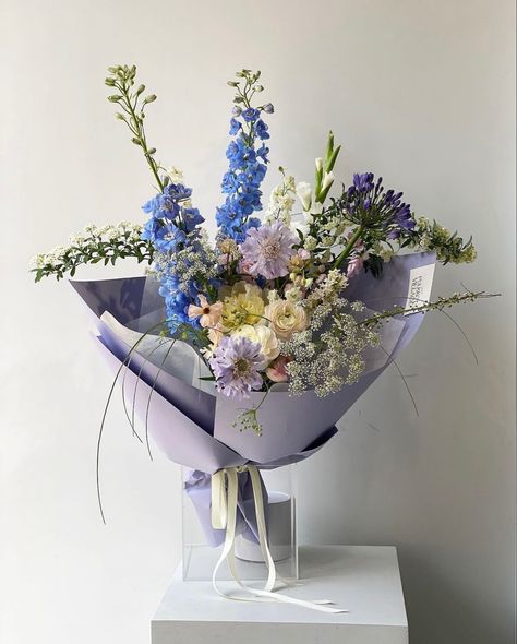 Korean Flower Bouquet, Bouquet Of Flowers Aesthetic, Korean Bouquet, Flowers Korean, Korean Flower, Table Floral Arrangements, Gardening Aesthetic, Aesthetic Korean, Korean Wedding